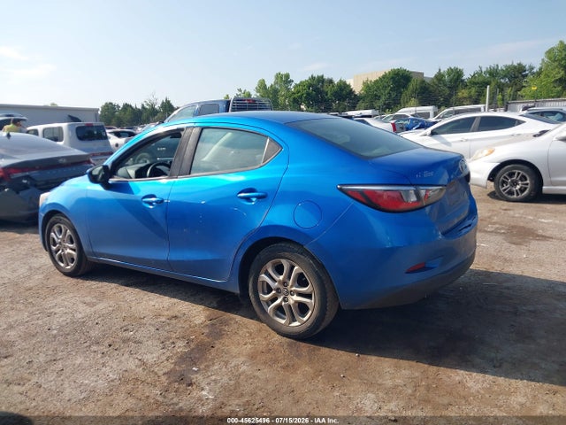 2017 Toyota Yaris Ia მანქანა იყიდება აუქციონზე, vin: 3MYDLBYV5HY162259, აუქციონის ნომერი: 45625496