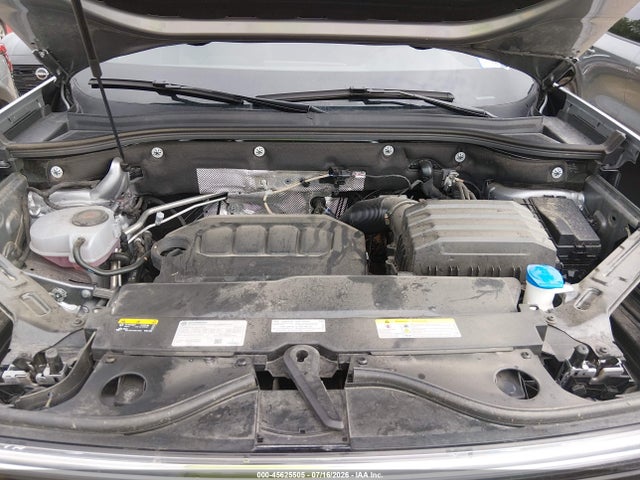 1V2WC2CA9TC218800 Volkswagen Atlas Cross Sport Se With Technology