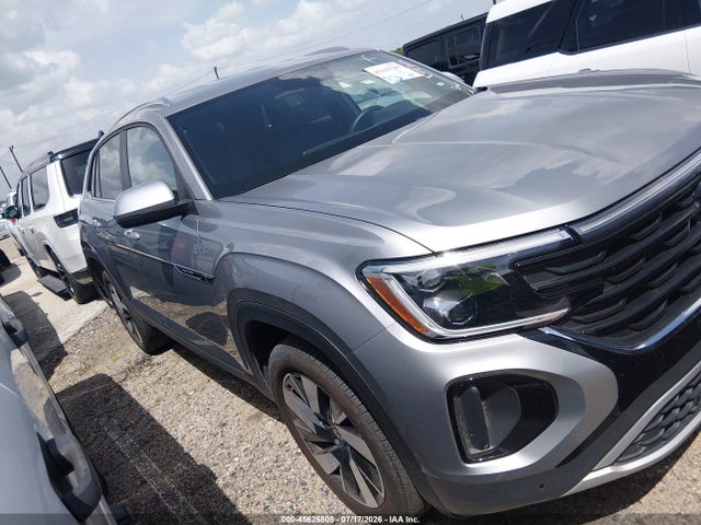 1V2WC2CA9TC218800 Volkswagen Atlas Cross Sport Se With Technology