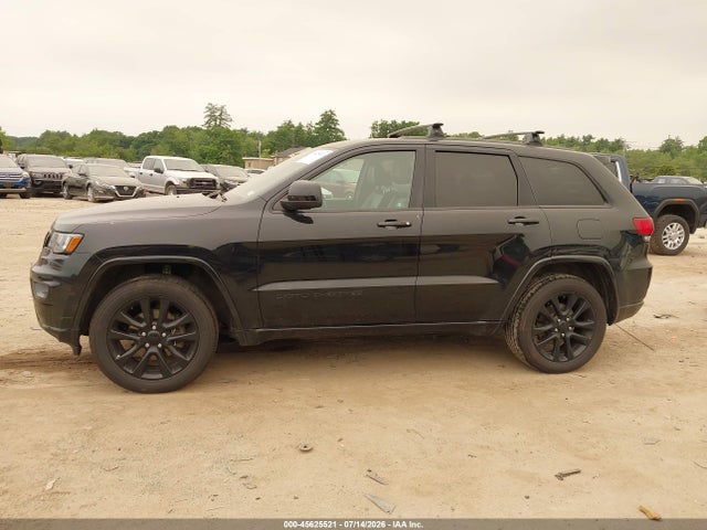 Продажа на аукционе авто 2017 Jeep Grand Cherokee Altitude, vin: 1C4RJFAG3HC924719, номер лота: 45625521