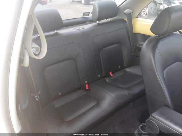 2008 Volkswagen New Beetle S მანქანა იყიდება აუქციონზე, vin: 3VWPW31CX8M502625, აუქციონის ნომერი: 45625528