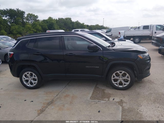 Jeep Compass Latitude 4x4 2024 3C4NJDBN1RT117654 Image 13