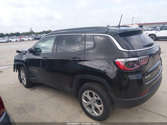 Jeep Compass Latitude 4x4 2024 3C4NJDBN1RT117654 Image 14