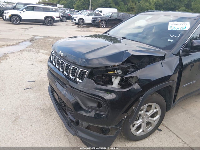 Jeep Compass Latitude 4x4 2024 3C4NJDBN1RT117654 Image 6