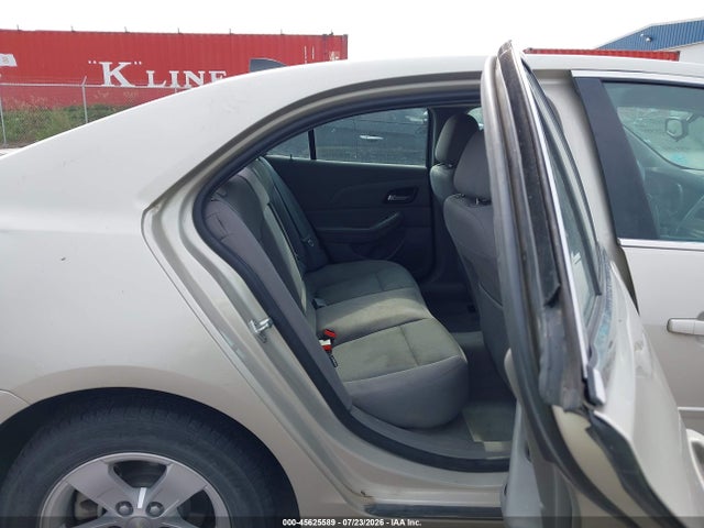 Продажа на аукционе авто 2014 Chevrolet Malibu 1ls, vin: 1G11B5SL9EF204151, номер лота: 45625589