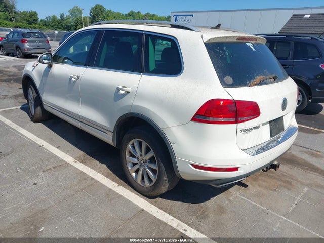 45625597 :رقم المزاد ، WVGFK9BP6CD004713 vin ، 2012 Volkswagen Touareg Tdi Sport مزاد بيع