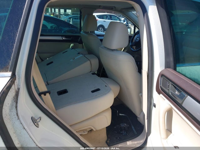 45625597 :رقم المزاد ، WVGFK9BP6CD004713 vin ، 2012 Volkswagen Touareg Tdi Sport مزاد بيع