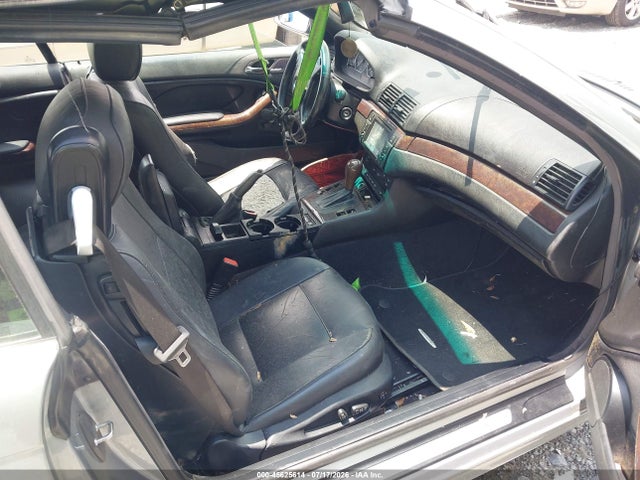 45625614 :رقم المزاد ، WBABW53405PL52915 vin ، 2005 Bmw 330ci مزاد بيع