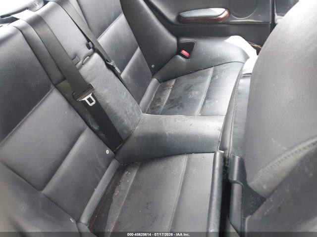 45625614 :رقم المزاد ، WBABW53405PL52915 vin ، 2005 Bmw 330ci مزاد بيع