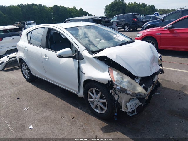 Продажа на аукционе авто 2012 Toyota Prius C Four, vin: JTDKDTB3XC1506925, номер лота: 45625627