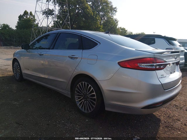 2017 Ford Fusion Hybrid Titanium მანქანა იყიდება აუქციონზე, vin: 3FA6P0RU4HR323075, აუქციონის ნომერი: 45625629
