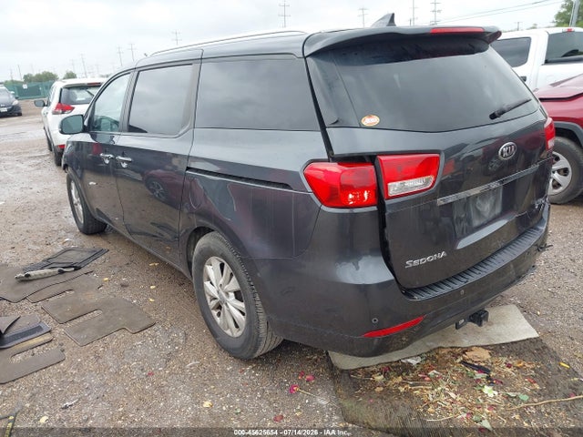 KIA SEDONA LX 2017 KNDMB5C1XH6327527 Image 3