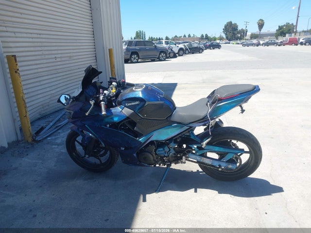 Kawasaki EX400 2023 JKAEXKH10PDAP6375 Image 12