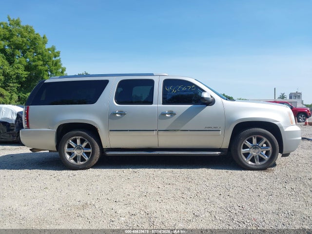 45625675 :رقم المزاد ، 1GKS2MEF9BR133768 vin ، 2011 Gmc Yukon Xl 1500 Denali مزاد بيع
