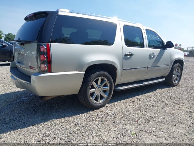 45625675 :رقم المزاد ، 1GKS2MEF9BR133768 vin ، 2011 Gmc Yukon Xl 1500 Denali مزاد بيع