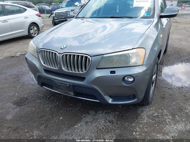 2011 Bmw X3 Xdrive28i მანქანა იყიდება აუქციონზე, vin: 5UXWX5C56BL711602, აუქციონის ნომერი: 45625681