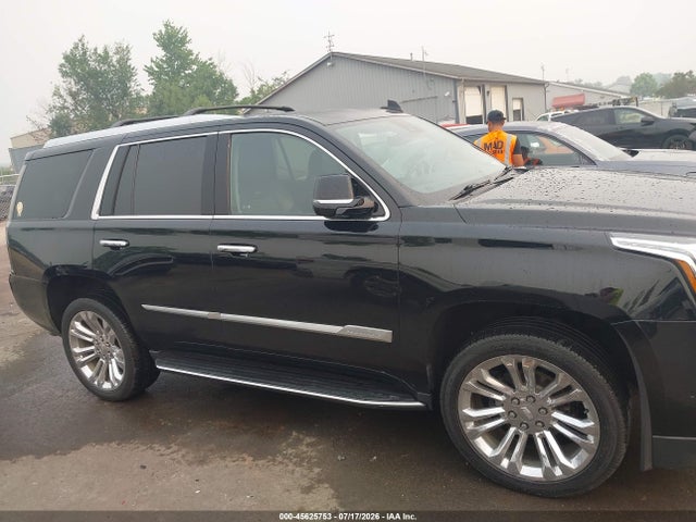 45625753 :رقم المزاد ، 1GYS4BKJ4LR187459 vin ، 2020 Cadillac Escalade 4wd Luxury مزاد بيع
