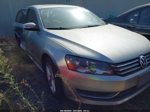 Volkswagen Passat 1.8t Se 2014 1VWBT7A38EC052528 главное изображение