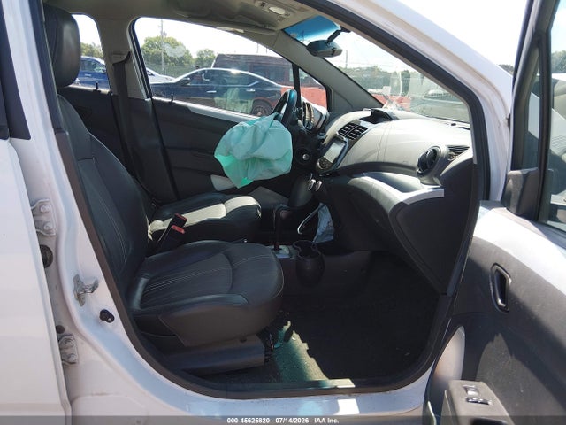 Chevrolet Spark 1lt Auto 2014 KL8CD6S91EC537376 Image 5