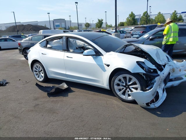 Tesla Model 3 Rear-wheel Drive 2023 5YJ3E1EA1PF489963 Image 14