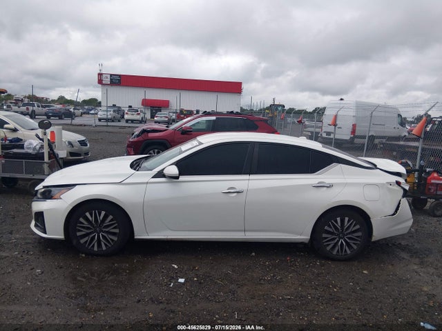 45625829 :رقم المزاد ، 1N4BL4DV5PN369176 vin ، 2023 Nissan Altima Sv Fwd مزاد بيع