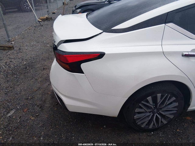 45625829 :رقم المزاد ، 1N4BL4DV5PN369176 vin ، 2023 Nissan Altima Sv Fwd مزاد بيع
