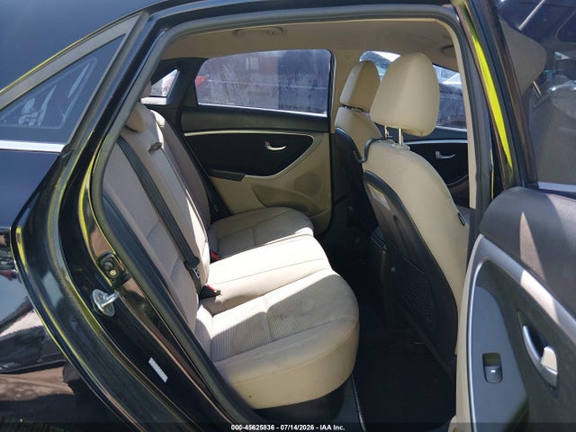 Продаж на аукціоні авто 2016 Hyundai Elantra Gt, vin: KMHD35LH9GU332363, номер лоту: 45625836