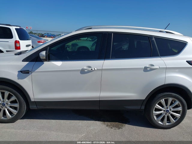 Ford Escape Titanium 2018 1FMCU0J95JUA22077 Image 14