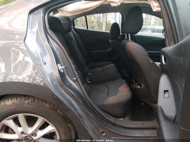 Продаж на аукціоні авто 2016 Mazda Mazda3 I Sport, vin: JM1BM1U73G1330942, номер лоту: 45625864