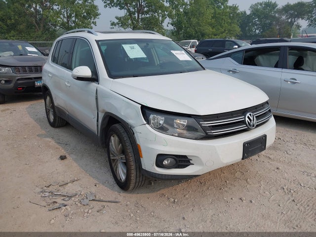45625900 :رقم المزاد ، WVGBV7AX3FW509788 vin ، 2015 Volkswagen Tiguan Sel مزاد بيع