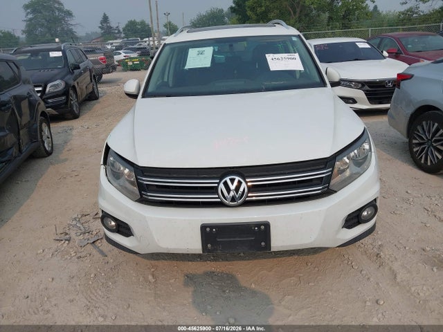 2015 Volkswagen Tiguan Sel მანქანა იყიდება აუქციონზე, vin: WVGBV7AX3FW509788, აუქციონის ნომერი: 45625900