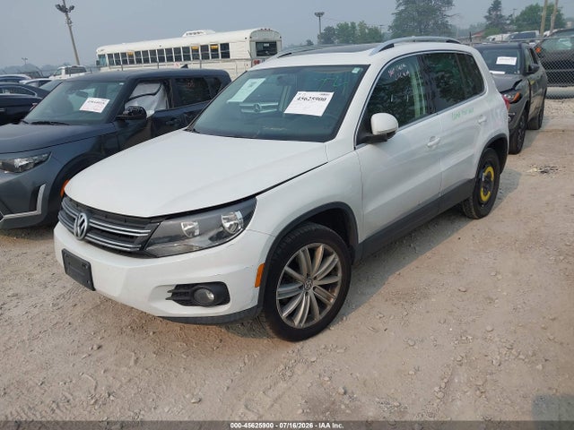2015 Volkswagen Tiguan Sel მანქანა იყიდება აუქციონზე, vin: WVGBV7AX3FW509788, აუქციონის ნომერი: 45625900