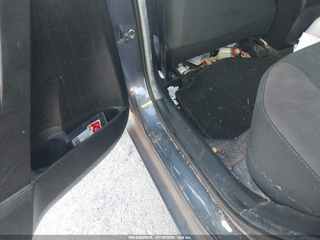 45625916 :رقم المزاد ، 5YFBURHE8JP833165 vin ، 2018 Toyota Corolla Le مزاد بيع