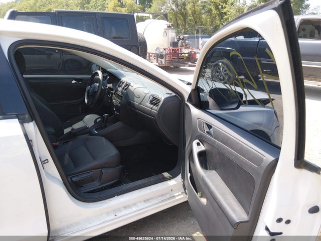 Продаж на аукціоні авто 2012 Volkswagen Jetta 2.5l Se, vin: 3VWDP7AJ1CM372099, номер лоту: 45625924