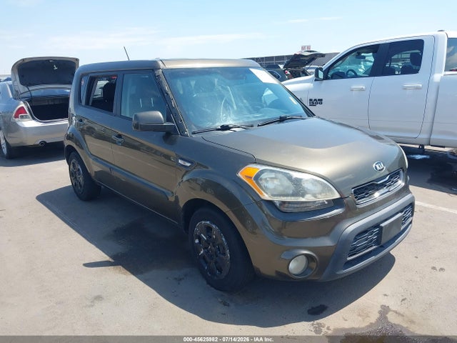 Продаж на аукціоні авто 2013 Kia Soul, vin: KNDJT2A52D7492061, номер лоту: 45625982