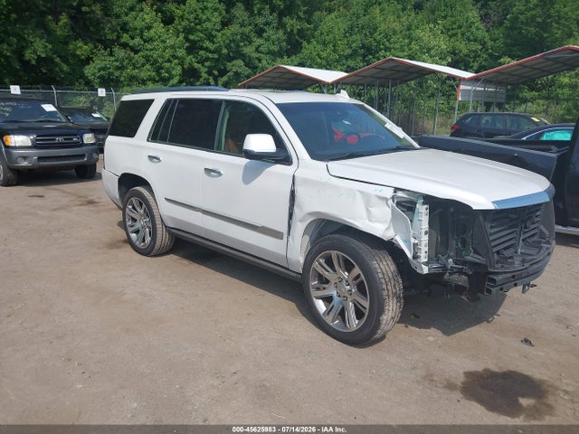 45625983 :رقم المزاد ، 1GYS4CKJ4HR224278 vin ، 2017 Cadillac Escalade Premium Luxury مزاد بيع