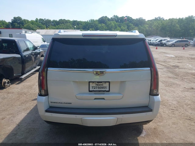 45625983 :رقم المزاد ، 1GYS4CKJ4HR224278 vin ، 2017 Cadillac Escalade Premium Luxury مزاد بيع