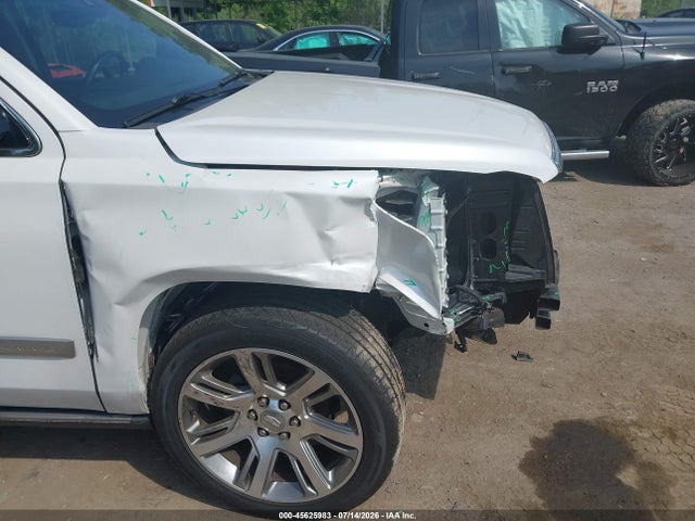 45625983 :رقم المزاد ، 1GYS4CKJ4HR224278 vin ، 2017 Cadillac Escalade Premium Luxury مزاد بيع