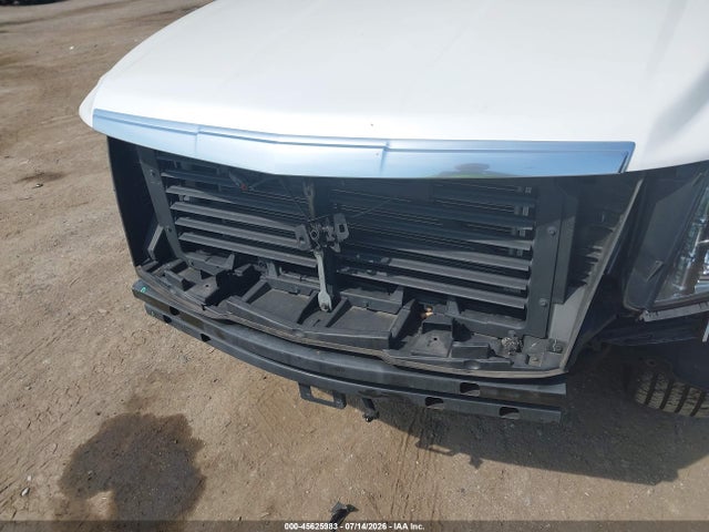 45625983 :رقم المزاد ، 1GYS4CKJ4HR224278 vin ، 2017 Cadillac Escalade Premium Luxury مزاد بيع