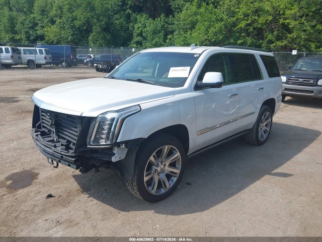 45625983 :رقم المزاد ، 1GYS4CKJ4HR224278 vin ، 2017 Cadillac Escalade Premium Luxury مزاد بيع