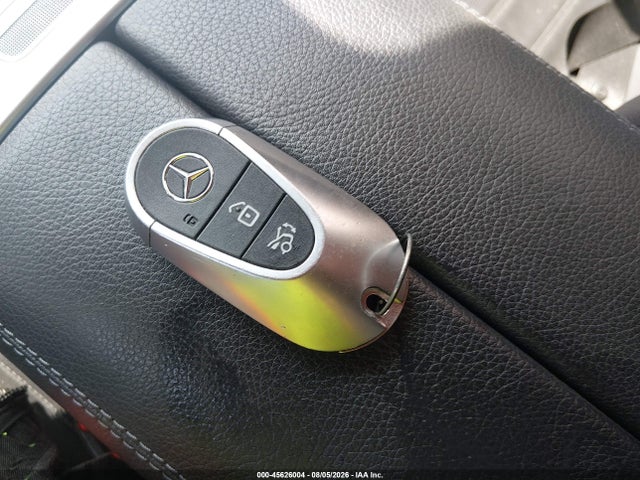 W1KAF4GB6PR070454 Mercedes-Benz C 300