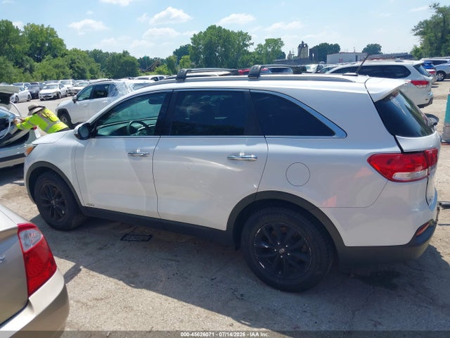 2016 Kia Sorento 2.4l Lx მანქანა იყიდება აუქციონზე, vin: 5XYPGDA34GG109818, აუქციონის ნომერი: 45626071