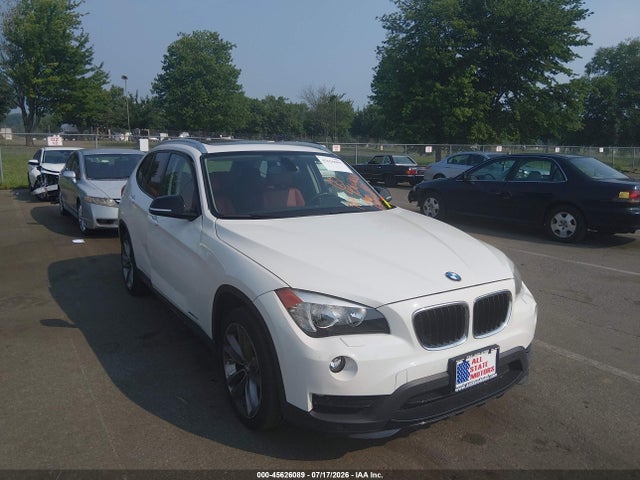 Aukcja sprzedaży 2015 Bmw X1 Xdrive28i, vin: WBAVL1C58FVY32172, numer aukcji: 45626089
