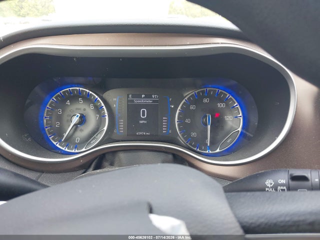45626102 :رقم المزاد ، 2C4RC1CG7LR216208 vin ، 2020 Chrysler Voyager Lx مزاد بيع