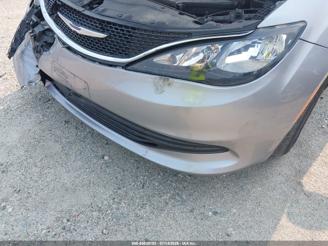 45626102 :رقم المزاد ، 2C4RC1CG7LR216208 vin ، 2020 Chrysler Voyager Lx مزاد بيع