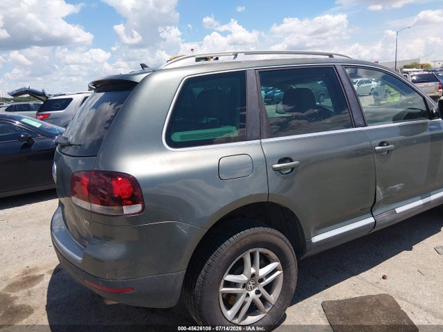 2008 Volkswagen Touareg 2 Vr6 Fsi მანქანა იყიდება აუქციონზე, vin: WVGBE77LX8D006049, აუქციონის ნომერი: 45626108