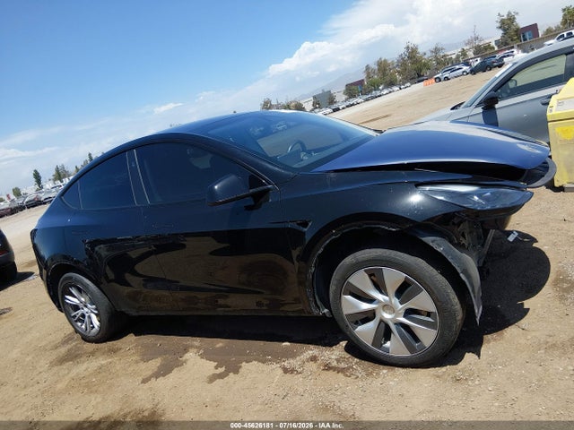 Продаж на аукціоні авто 2023 Tesla Model Y Awd/long Range Dual Motor All-wheel Drive, vin: 7SAYGDEE3PA152568, номер лоту: 45626181