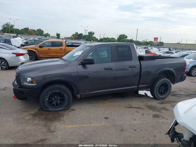 45626250 :رقم المزاد ، 1C6RR6GG3NS199082 vin ، 2022 Ram 1500 Classic Warlock  4x2 6'4 Box مزاد بيع