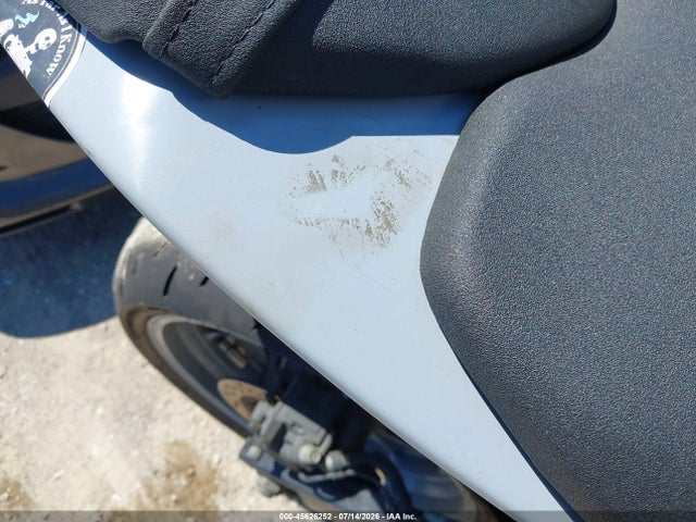 Продаж на аукціоні авто 2024 Suzuki Gsx800 R, vin: JS1EM11B9R7100032, номер лоту: 45626252