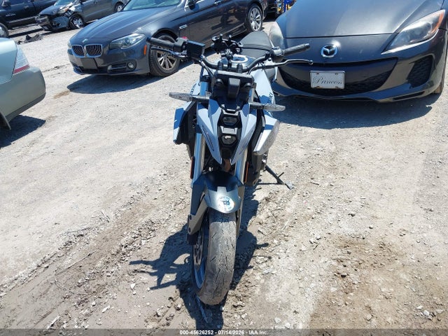 Продаж на аукціоні авто 2024 Suzuki Gsx800 R, vin: JS1EM11B9R7100032, номер лоту: 45626252